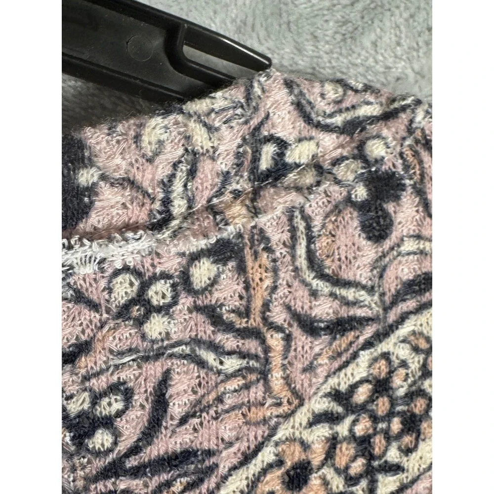 William Rast Women's Long Sleeve Henley Shirt Paisley Print Purple Size L - Picture 6 of 13
